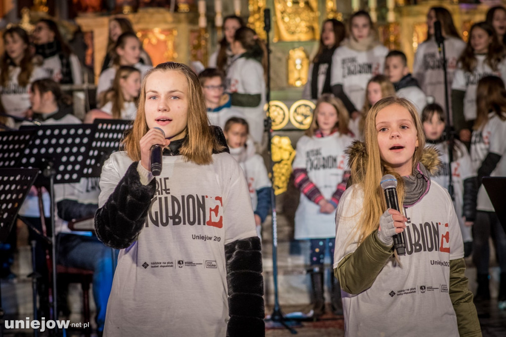 Marika, Dariusz Maleo Malejonek i Pospieszalscy