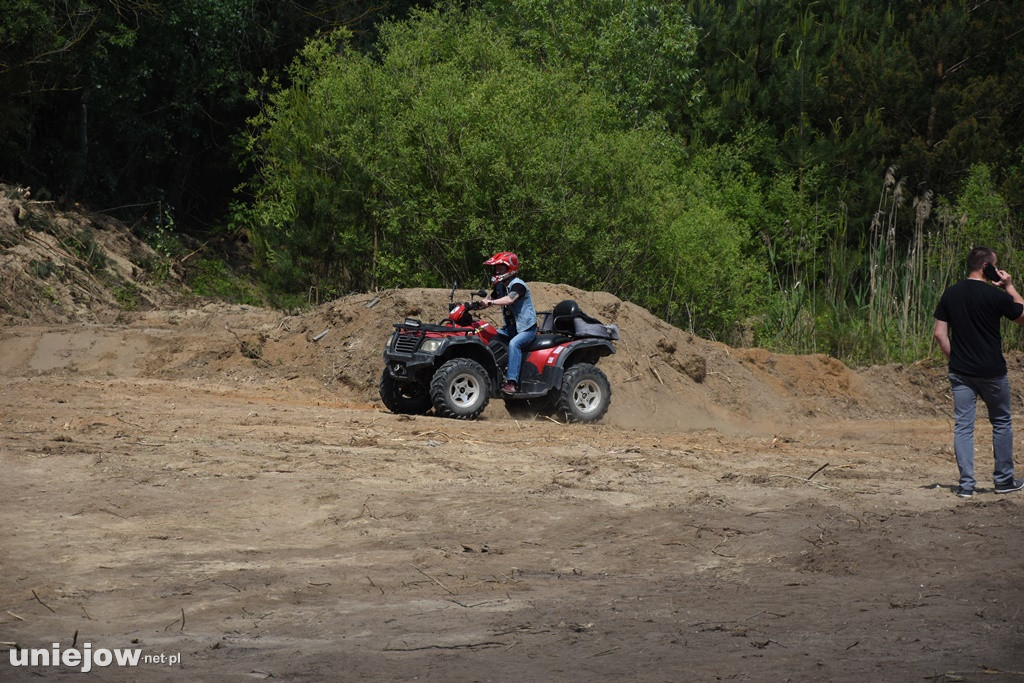 Koło Uniejowa postał tor off-roadowy