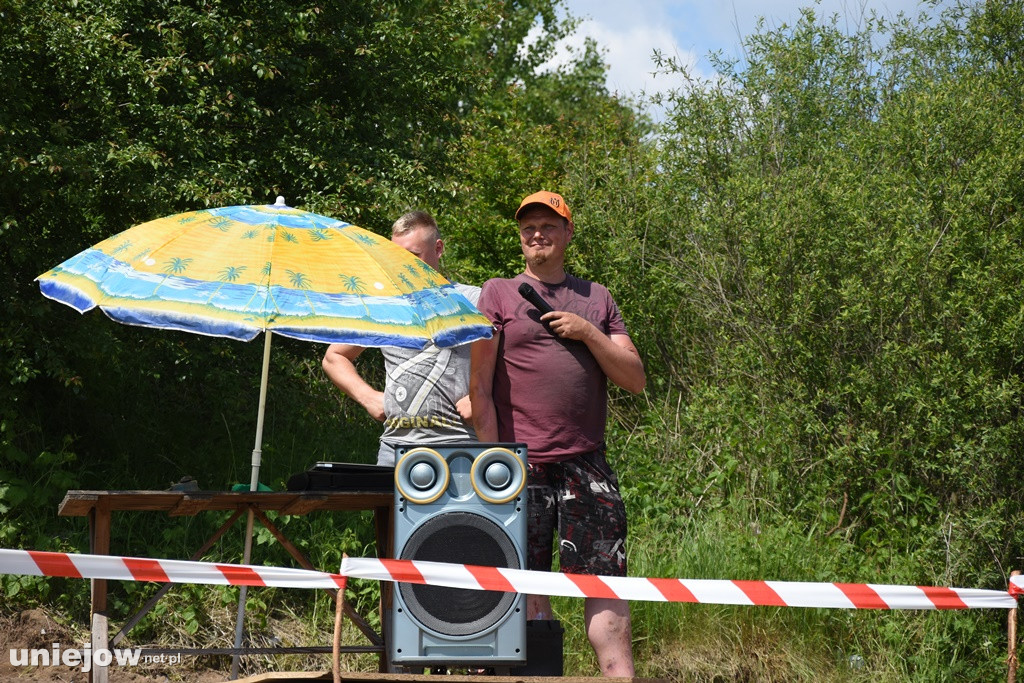 Koło Uniejowa postał tor off-roadowy