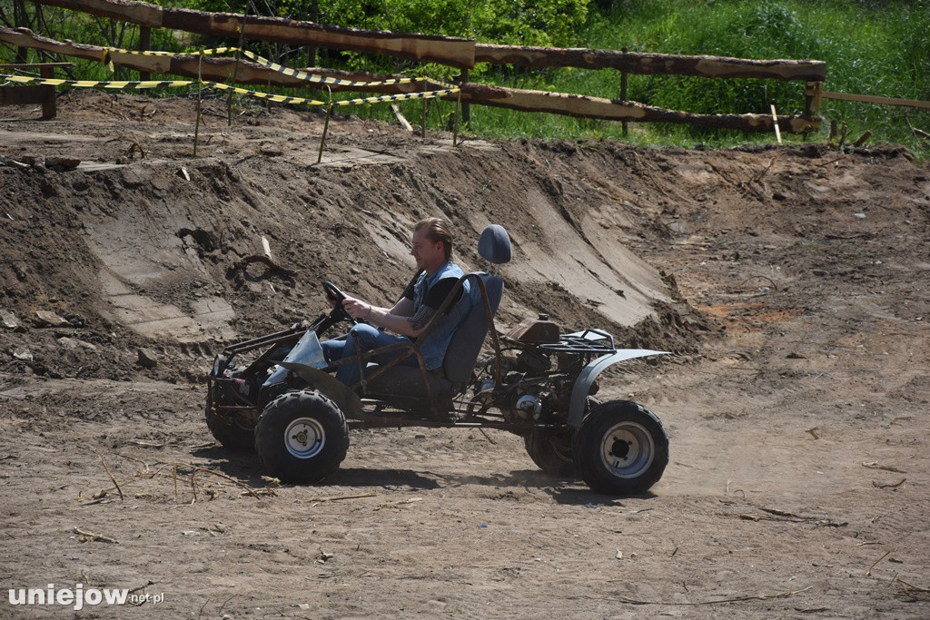Koło Uniejowa postał tor off-roadowy