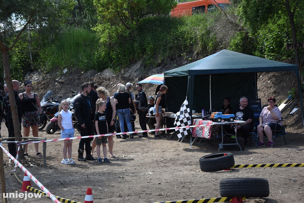 Koło Uniejowa postał tor off-roadowy
