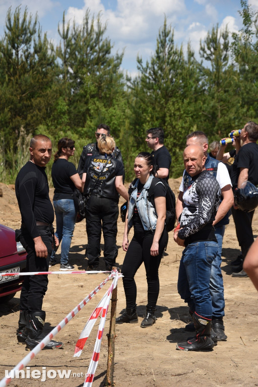 Koło Uniejowa postał tor off-roadowy