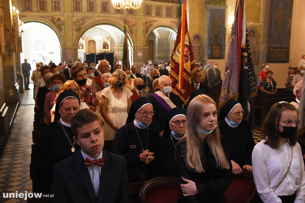 Nowy biskup odwiedził Uniejów.Odpust w parafii pw. św. Floriana