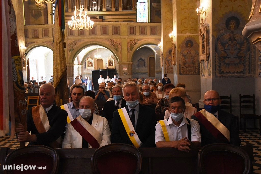 Nowy biskup odwiedził Uniejów.Odpust w parafii pw. św. Floriana