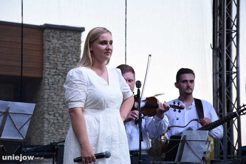 Uniejów już muzycznie powitał lato