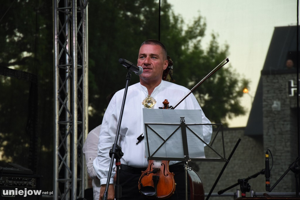 Uniejów już muzycznie powitał lato
