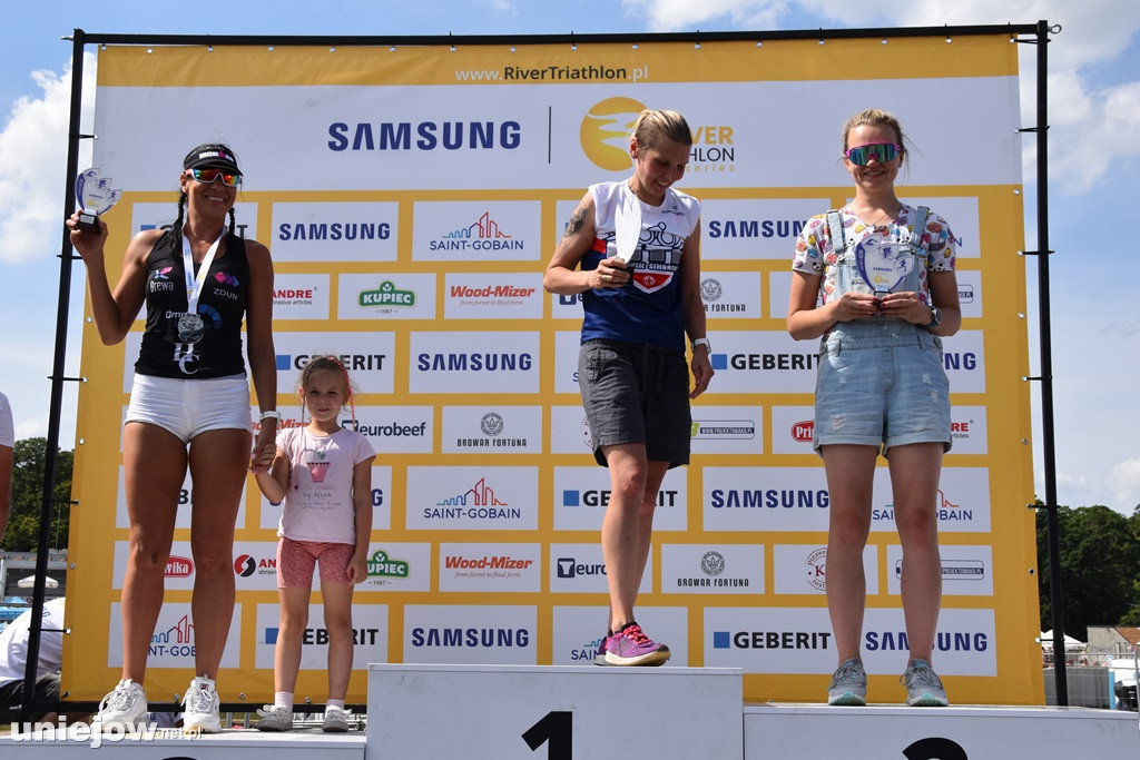 Samsung River Triathlon Series w Uniejowie  - nagrody