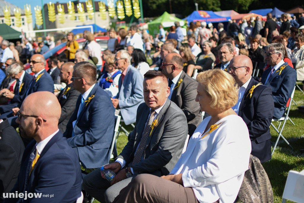 IX Dożynki Powiatu Poddębickiego w Dalikowie