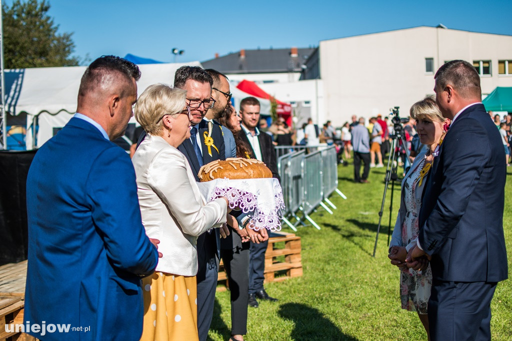 IX Dożynki Powiatu Poddębickiego w Dalikowie