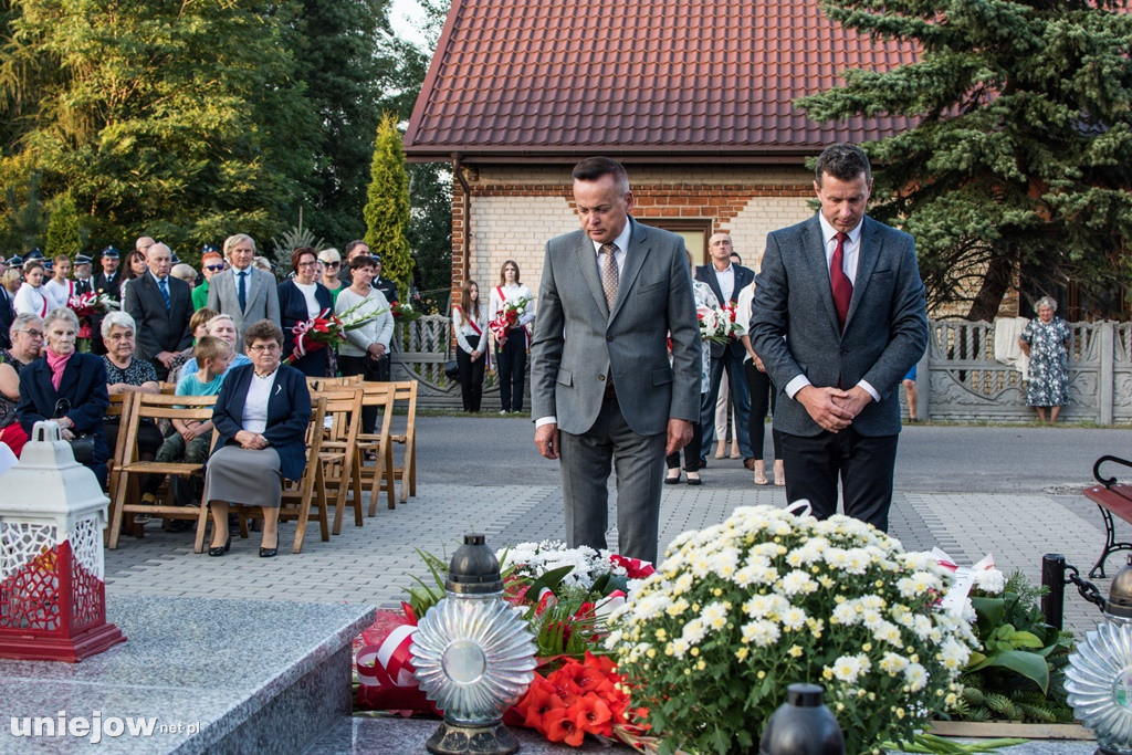 W Czekaju uczczono pamięć pomordowanych