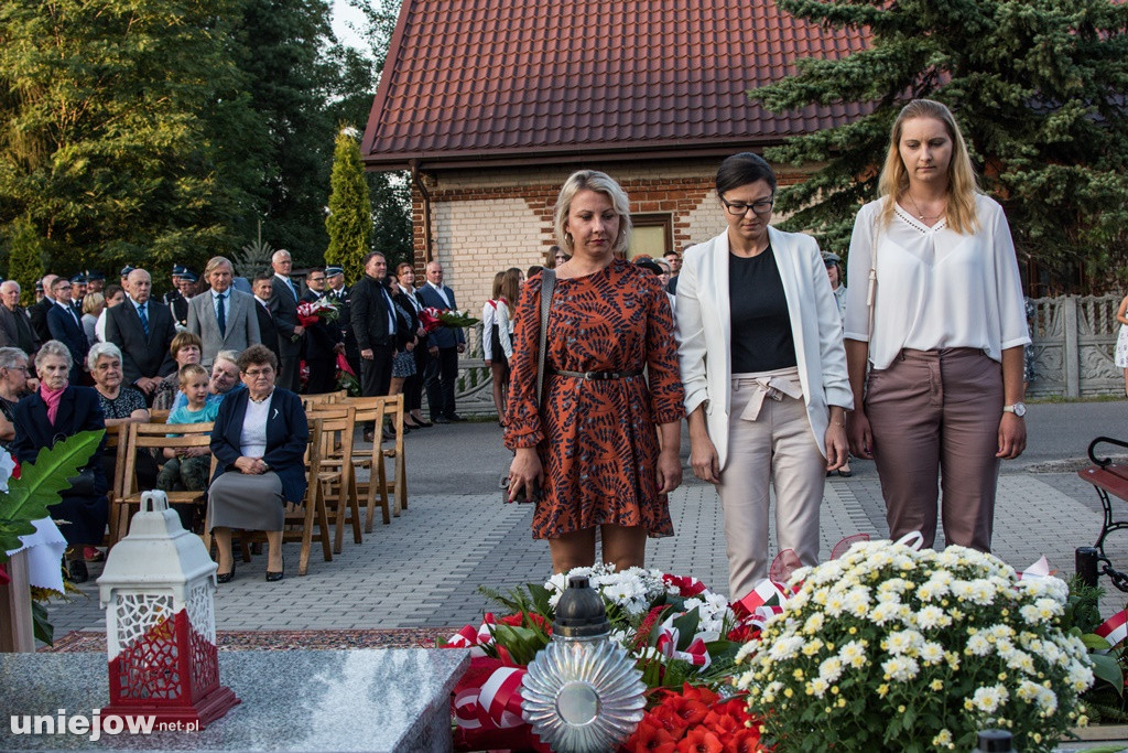 W Czekaju uczczono pamięć pomordowanych