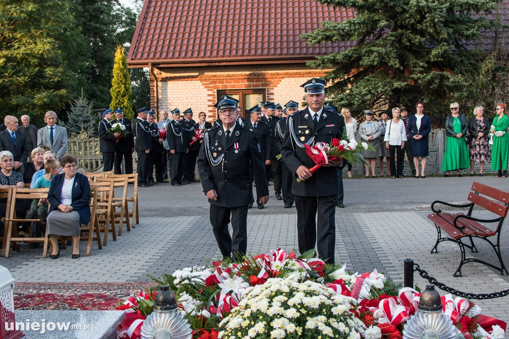 W Czekaju uczczono pamięć pomordowanych