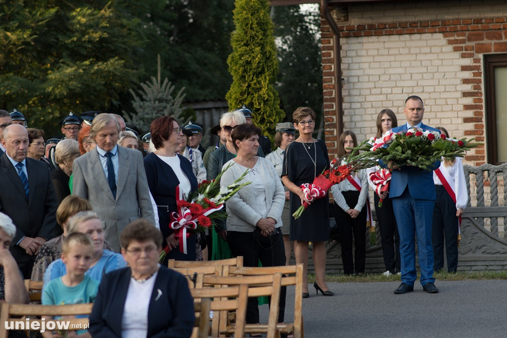 W Czekaju uczczono pamięć pomordowanych