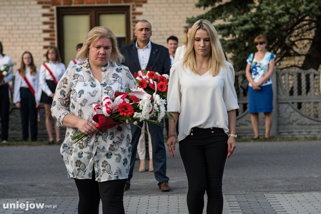 W Czekaju uczczono pamięć pomordowanych