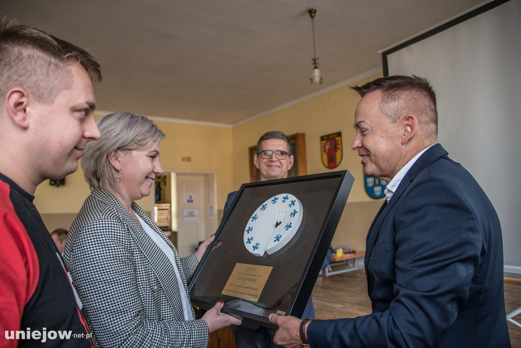 Wręczono Lilie Smakosza 2021 dla najsmaczniejszych dań w Uniejowie