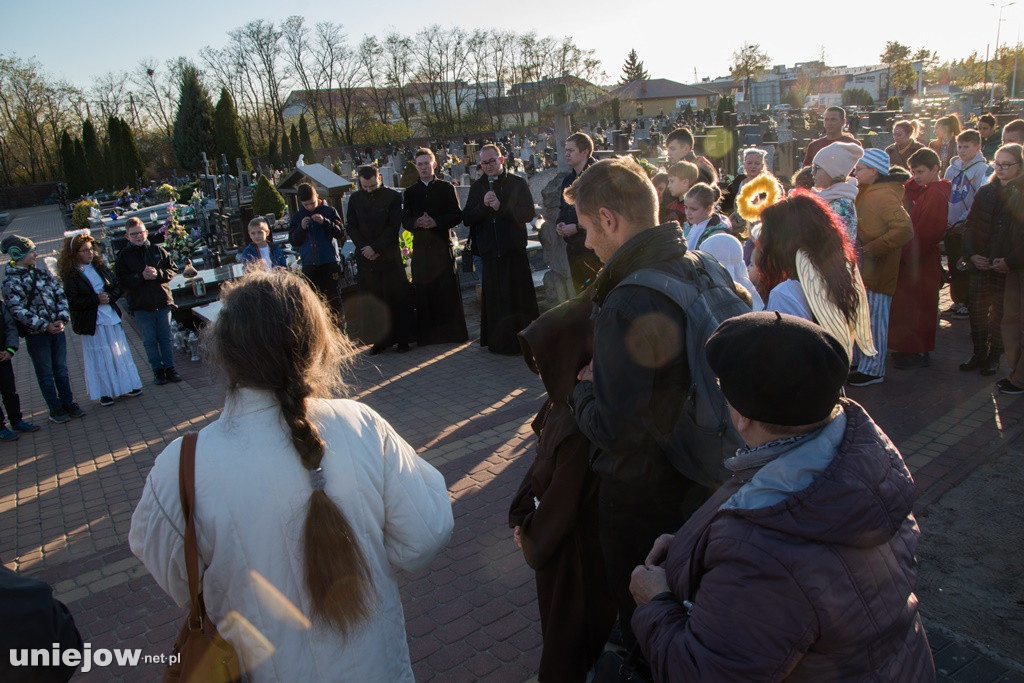 Bal Wszystkich Świętych 2021 w Uniejowie