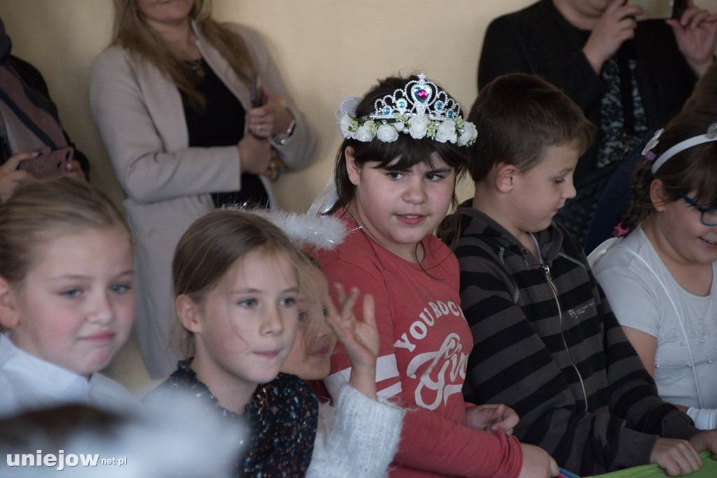 Bal Wszystkich Świętych 2021 w Uniejowie