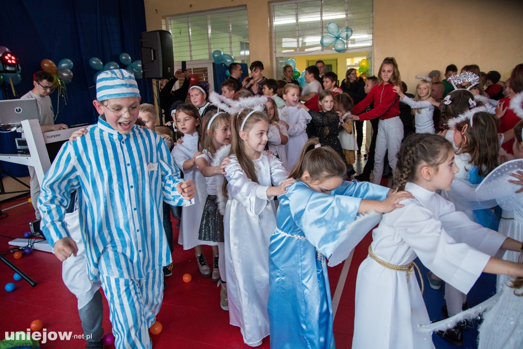 Bal Wszystkich Świętych 2021 w Uniejowie