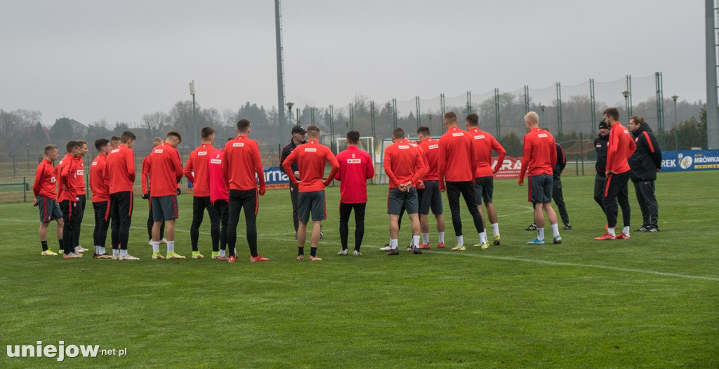 Reprezentacja U-20 rozpoczęła zgrupowanie w Uniejowie