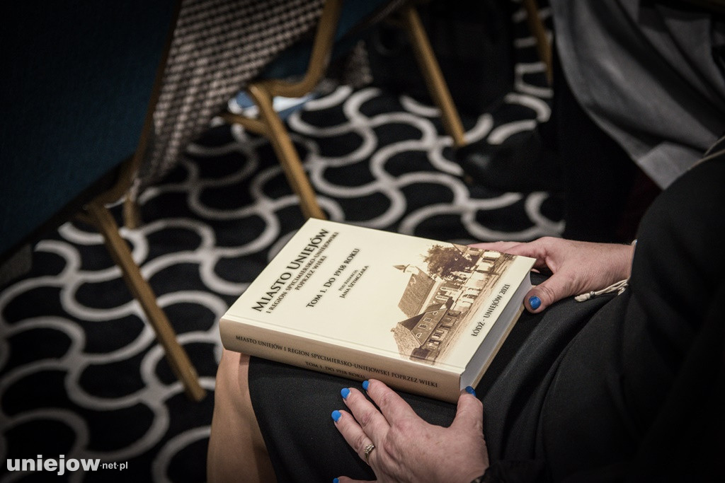 Promocja i premiera monografii Uniejowa