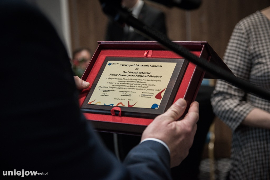 Promocja i premiera monografii Uniejowa