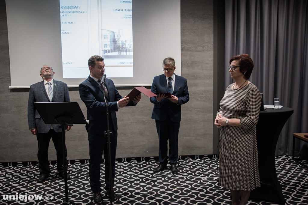 Promocja i premiera monografii Uniejowa