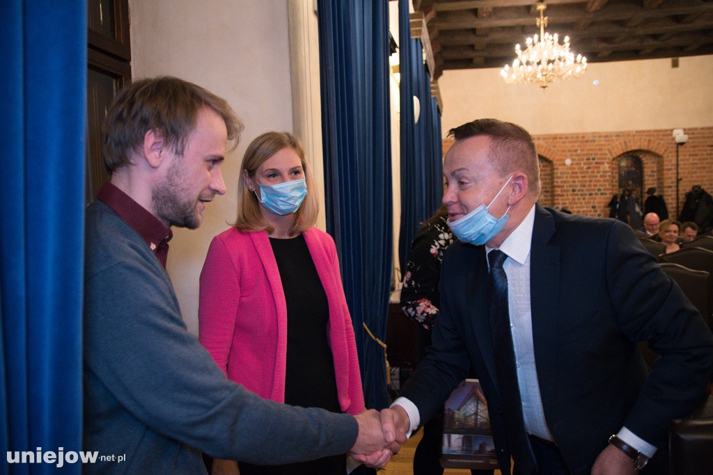 Sesja Rady Miejskiej w Uniejowie z nowym radnym
