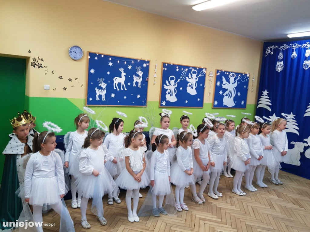  Przedszkolaki przygotowały Jasełka