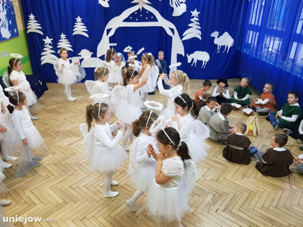  Przedszkolaki przygotowały Jasełka
