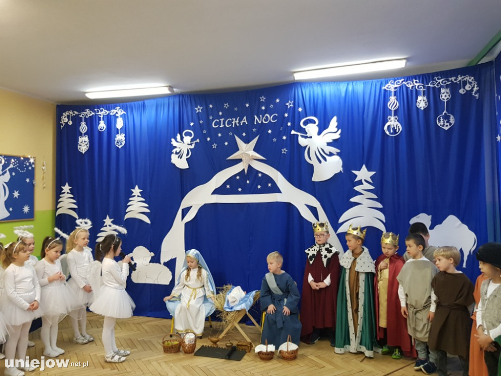  Przedszkolaki przygotowały Jasełka