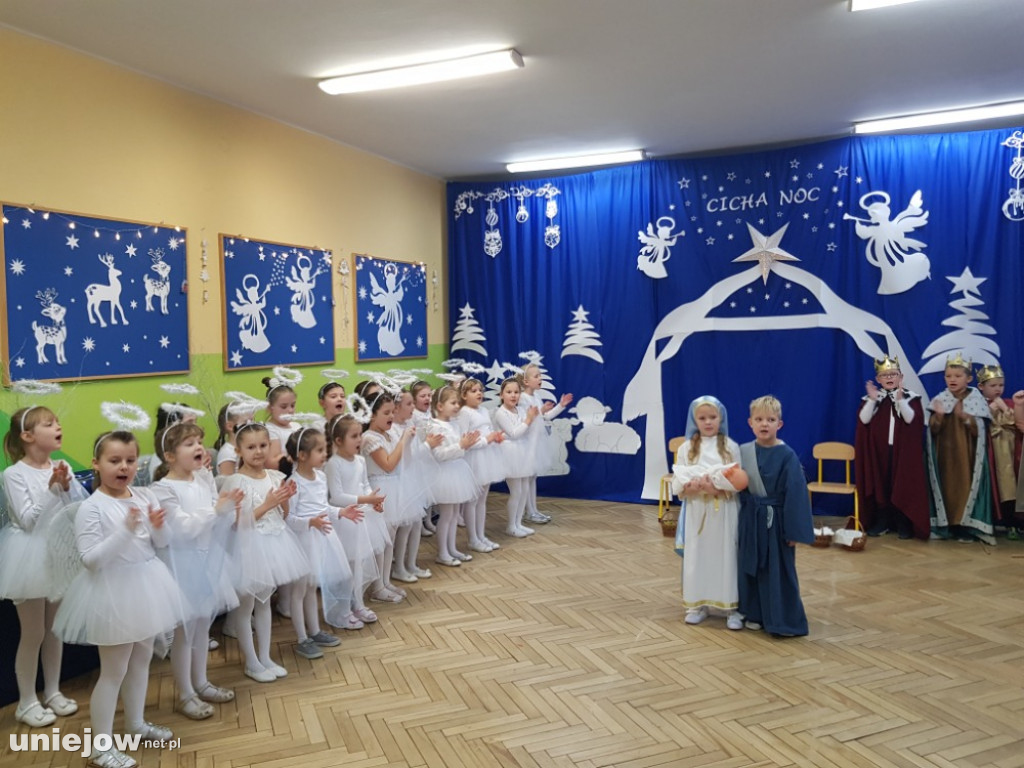  Przedszkolaki przygotowały Jasełka