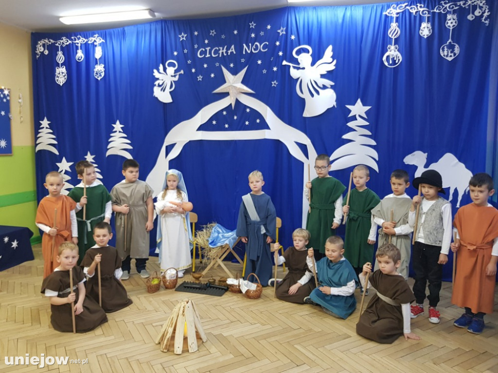  Przedszkolaki przygotowały Jasełka