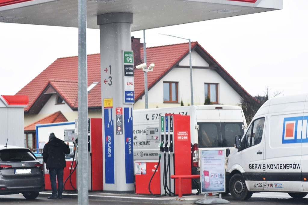 Sprawdź ceny pali w Uniejowie po obniżce Vatu