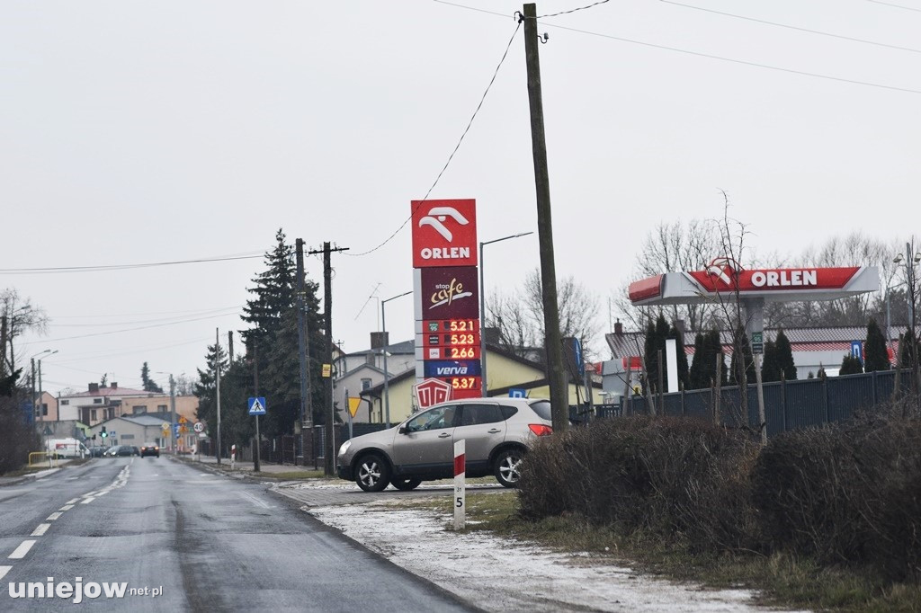 Sprawdź ceny pali w Uniejowie po obniżce Vatu