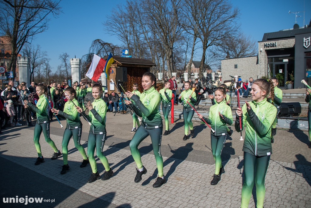 Uniejów. Na pikniku zbierali pieniądze dla obywateli Ukrainy