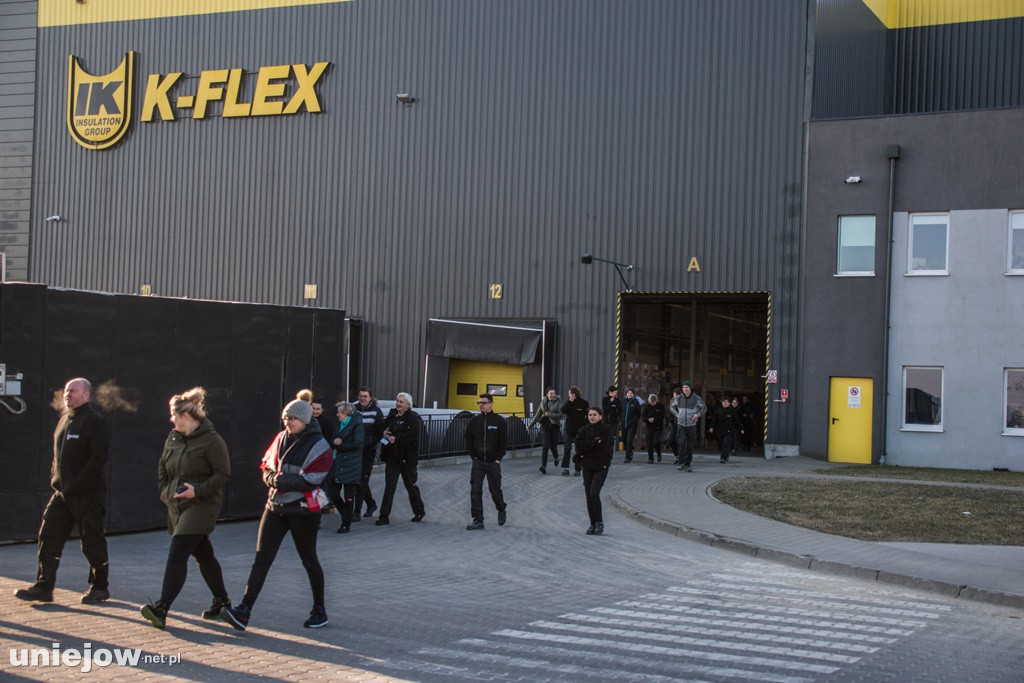 Ćwiczenia i ewakuacja w K-Flex w Wieleninie