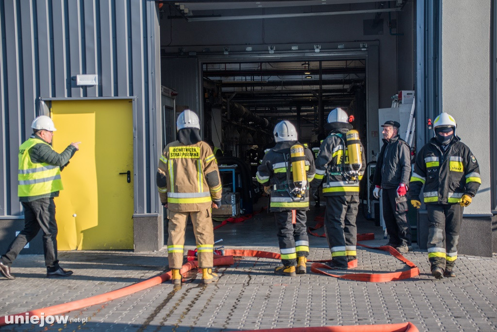 Ćwiczenia i ewakuacja w K-Flex w Wieleninie