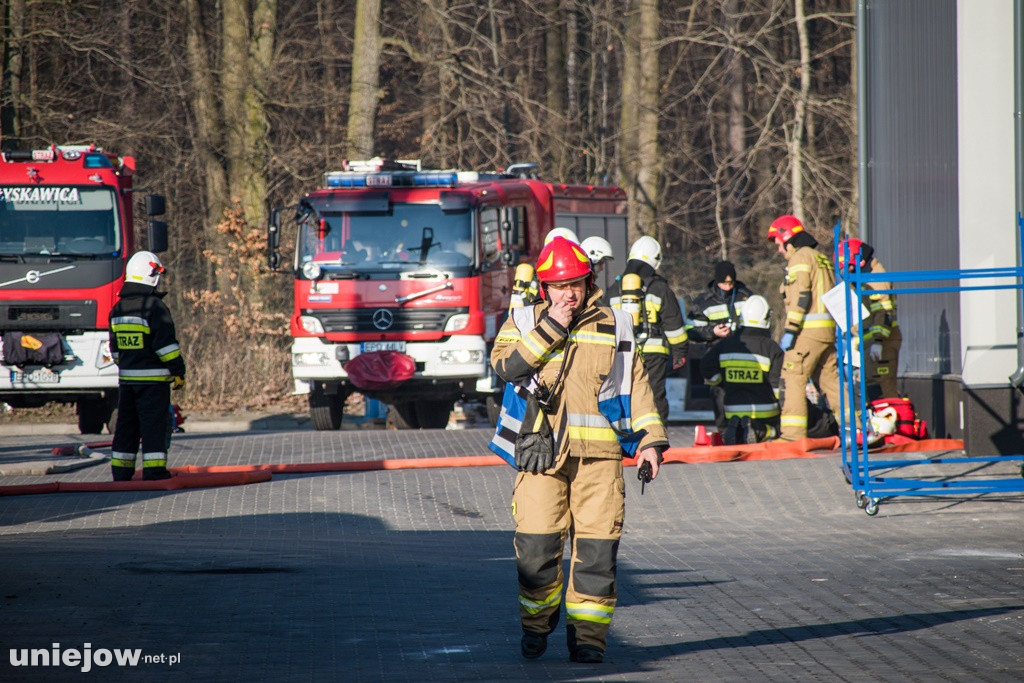 Ćwiczenia i ewakuacja w K-Flex w Wieleninie