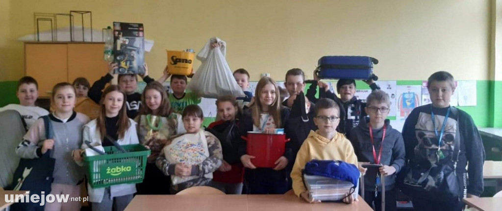 Dzień bez plecaka w Uniejowskiej szkole