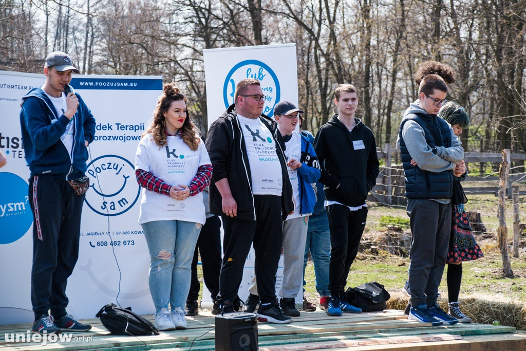 Zjazd Klubu Świadomej Młodzieży w Lekaszynie koło Uniejowa