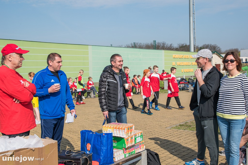 XXII  ,,Z podwórka na Stadion o puchar Tymbarku