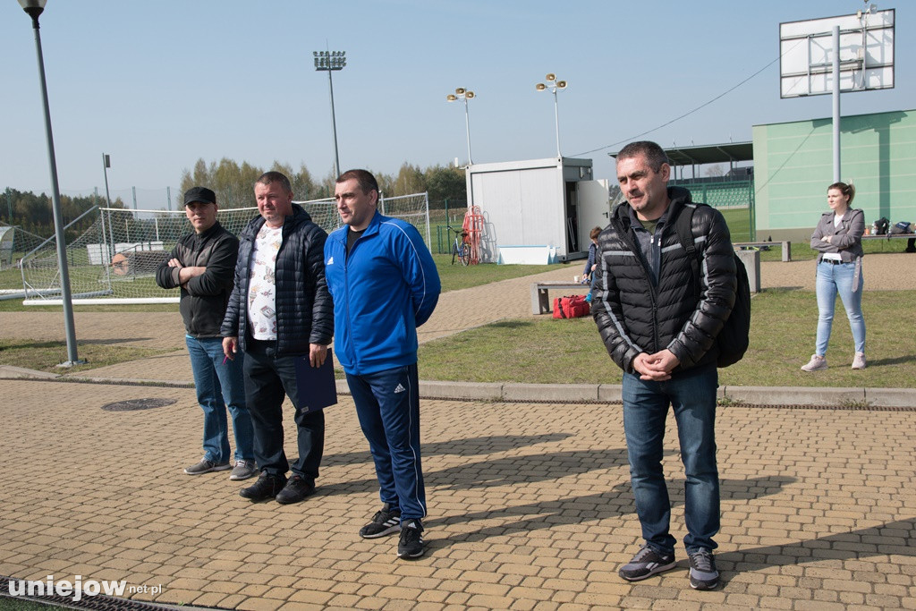XXII  ,,Z podwórka na Stadion o puchar Tymbarku