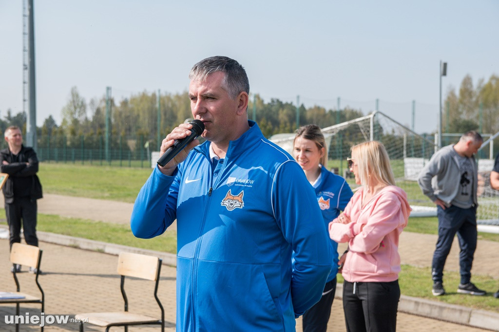 XXII  ,,Z podwórka na Stadion o puchar Tymbarku