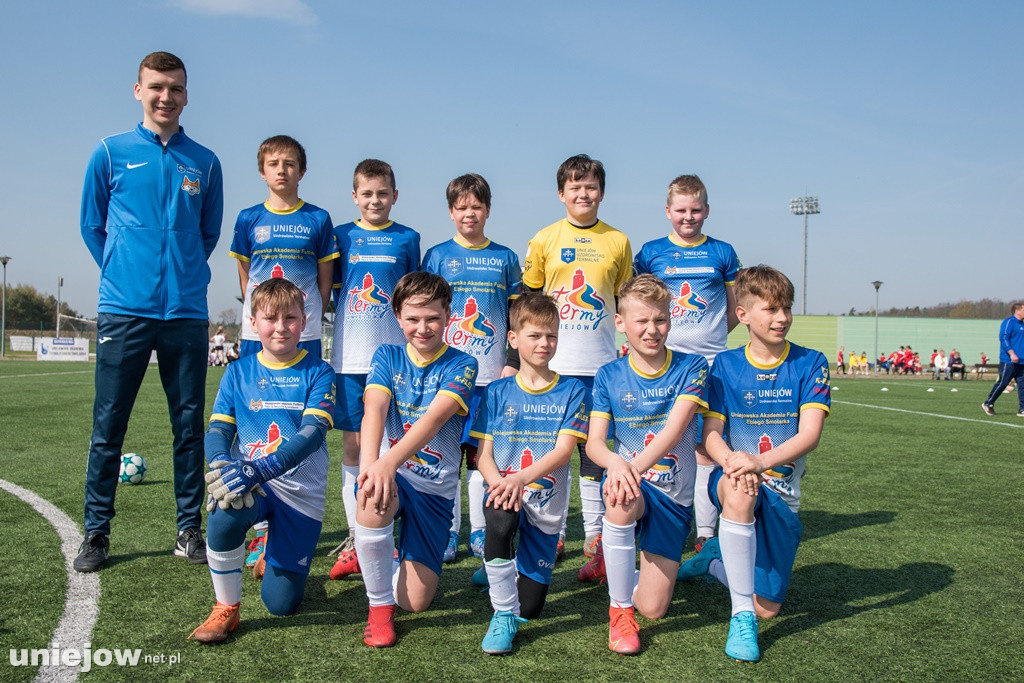 XXII  ,,Z podwórka na Stadion o puchar Tymbarku