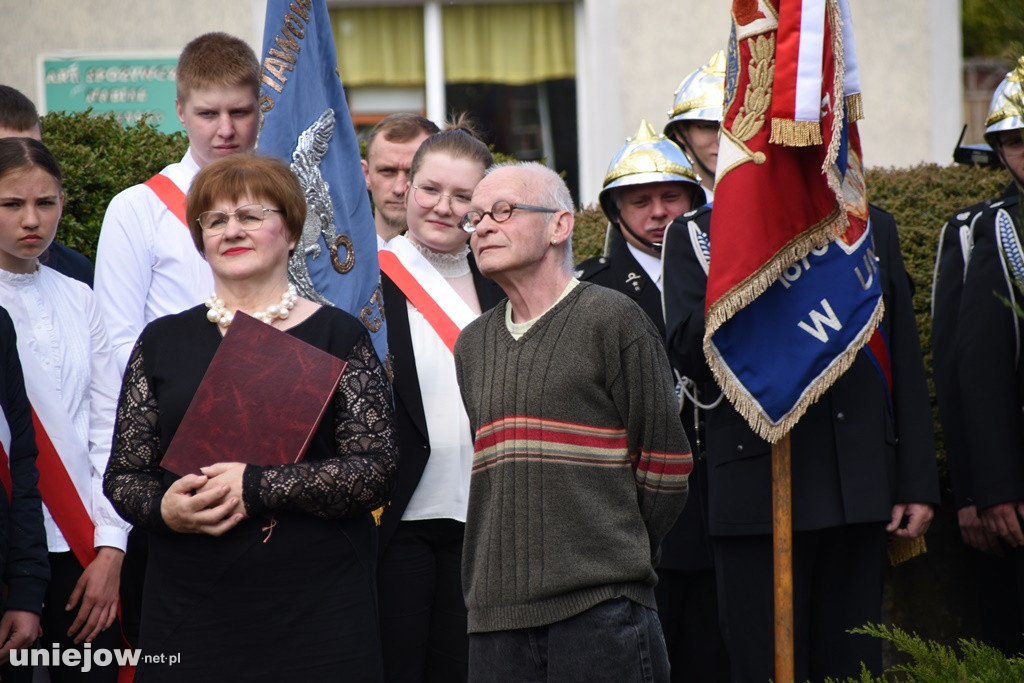 W Uniejowie radośnie uczczono święto Konstytucji 3 Maja