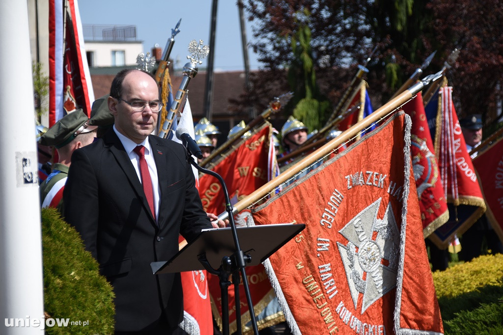 W Uniejowie radośnie uczczono święto Konstytucji 3 Maja