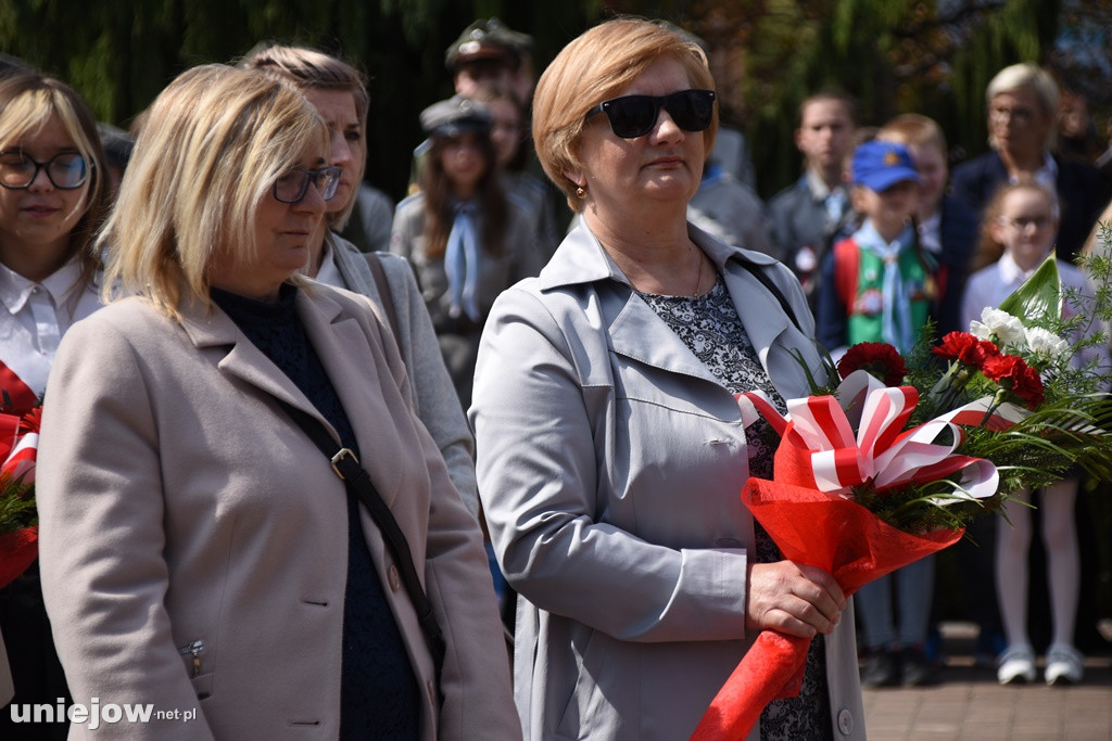 W Uniejowie radośnie uczczono święto Konstytucji 3 Maja