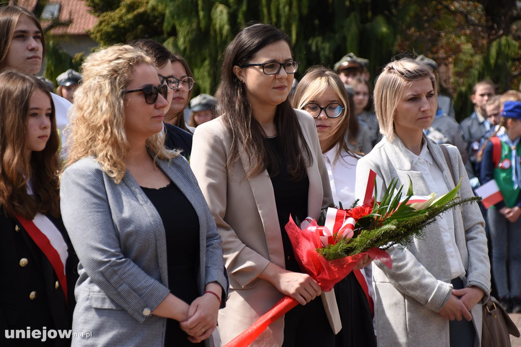 W Uniejowie radośnie uczczono święto Konstytucji 3 Maja