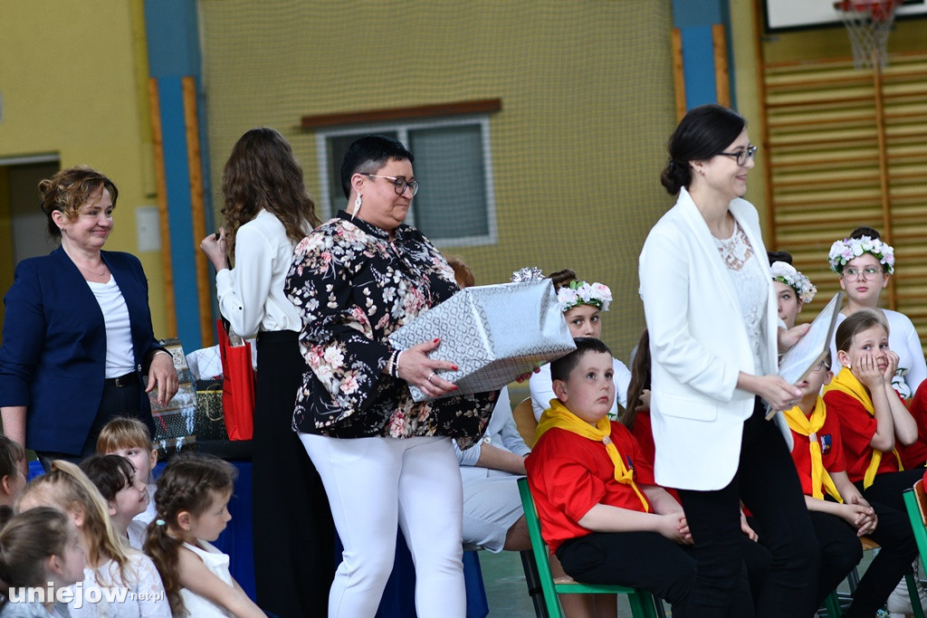 W Uniejowie świętowano 45-lecie nadania szkole imienia