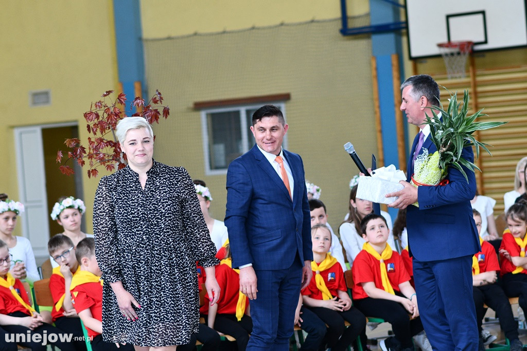 W Uniejowie świętowano 45-lecie nadania szkole imienia